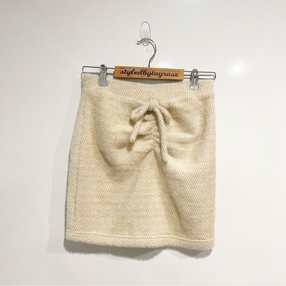 Revolve x MAJORELLE Loulya Top and Mini Skirt Sweater Set in Buttermilk - Picture 9 of 16